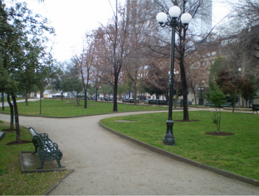 Anuncian nuevo plan de seguridad en plazas y áreas verdes de Santiago