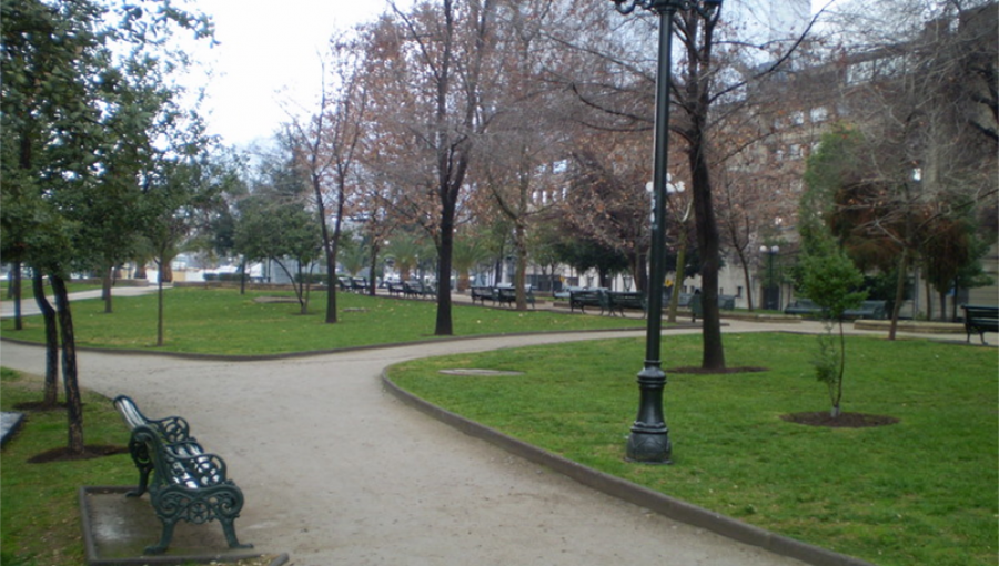 Anuncian nuevo plan de seguridad en plazas y áreas verdes de Santiago