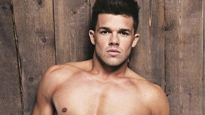Filtran video de Leandro Penna haciendo un trío con dos mujeres