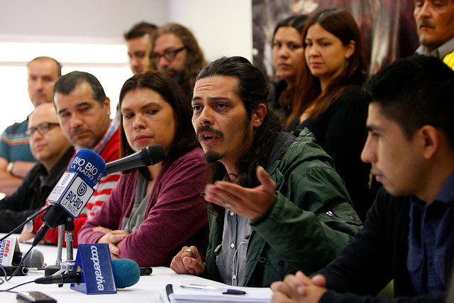 Interrupción de caminos y faenas en puertos marcan paro contra reforma laboral