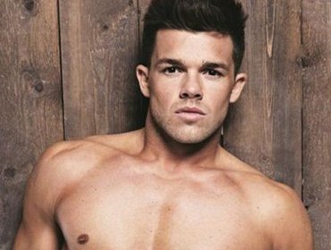 Filtran video de Leandro Penna haciendo un trío con dos mujeres