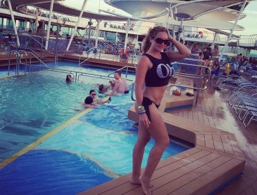 Luli muestra su tonificada figura en sus vacaciones en las Bahamas