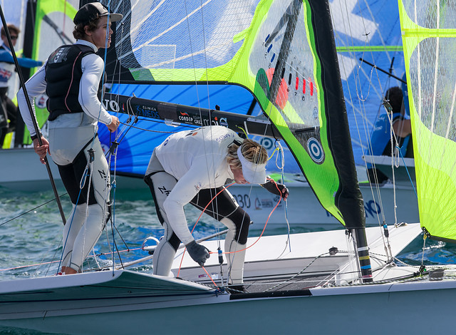 Equipo Grez logra destacado debut en la Copa del Mundo de Vela en Francia