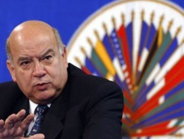 Insulza pide cuidar "a la Presidenta más popular que haya tenido este país"