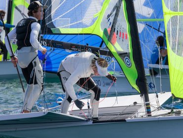 Equipo Grez logra destacado debut en la Copa del Mundo de Vela en Francia