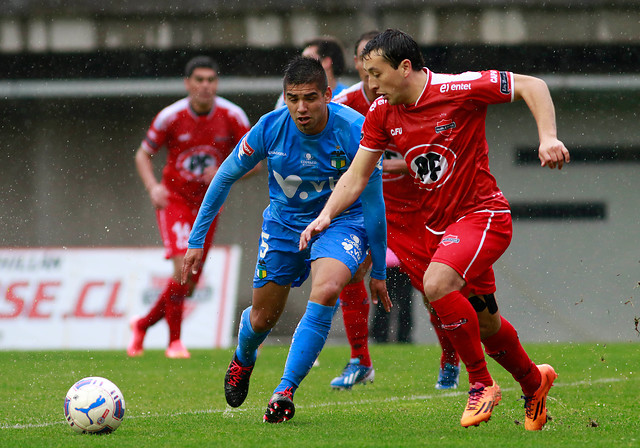 Boris Sagredo asoma como titular en Ñublense para duelo vital ante la “U”