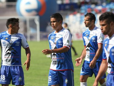 Deportes Antofagasta prepara con tres bajas duelo ante U. de Concepción