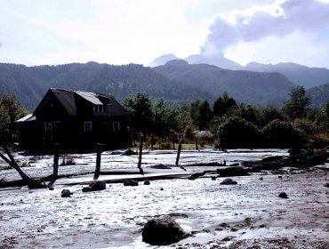 Volcán Calbuco: Evacuados superan las 6.500 personas