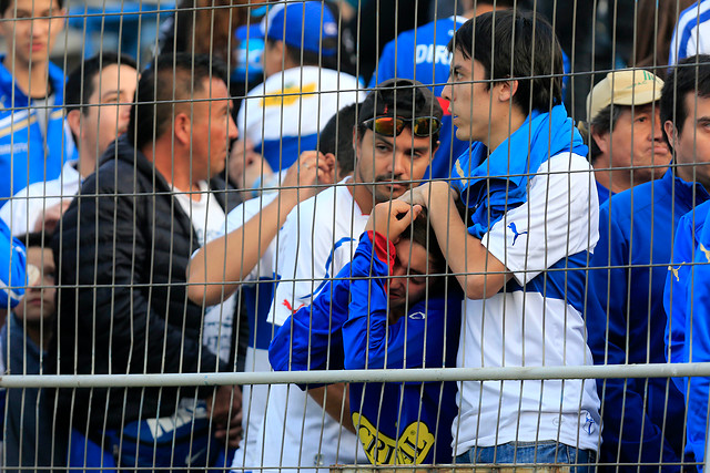 En imágenes: La desazón de los jugadores e hinchas de Católica tras ceder el Clausura