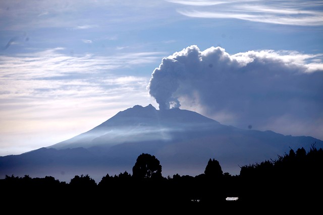 Sernageomin advierte que lluvias podrían provocar lahares en el volcán Calbuco