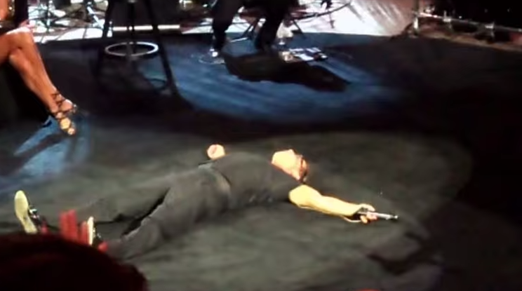 Video: Difunden registro de Luis Miguel cantando ebrio