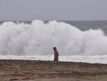 A contar del miércoles regresan las marejadas a las costas de Arica y Juan Fernández