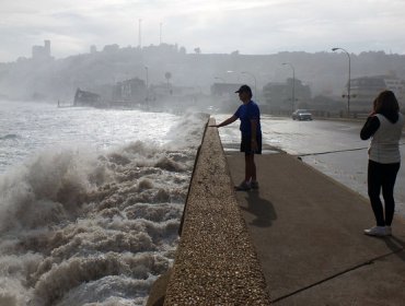 Alerta temprana preventiva por marejadas en 4 provincias de Región de Valparaíso