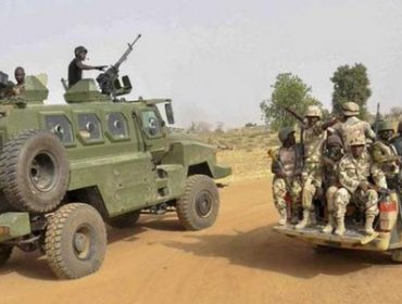 Ejército de Nigeria libera a 293 mujeres y niñas secuestradas por Boko Haram