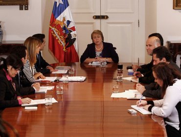 Presidenta Bachelet se reunió con ministros para abordar agenda anticorrupción