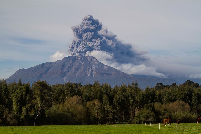 Las imágenes que dejó la tercera erupción del volcán Calbuco