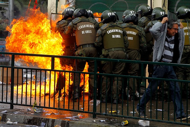 Intendente Metropolitano y Carabineros entregan balance de marchas