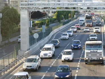 Vecinos denuncian a inspectores de autopista en La Cisterna por infracciones