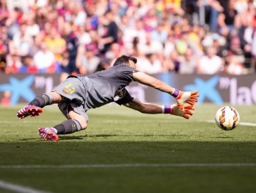 Claudio Bravo a un paso de alcanzar otro record en la portería del Barcelona