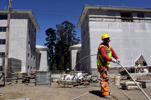 Presentan moción para clarificar obras que no requieren permiso municipal