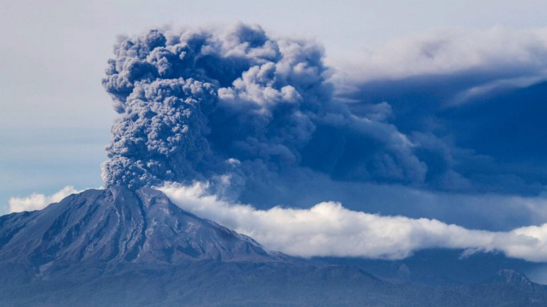 Las Cascadas se mantiene sin problemas tras tercer pulso eruptivo del Calbuco