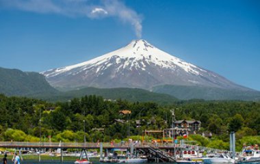 Sernageomin asegura constantes monitoreos a cuatro volcanes activos