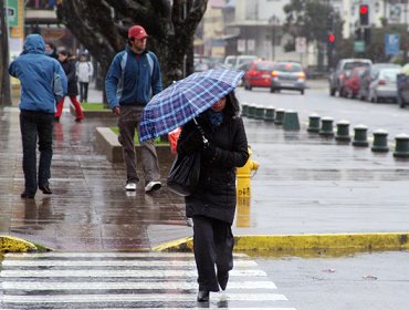 Autoridades de Los Lagos monitorean intensidad de lluvia en la región