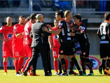 Ñublense descendió a la 'B' pese a vencer a Cobreloa en 'caliente' partido