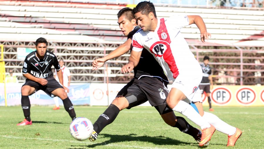 Primera B: San Felipe asegura segundo puesto al empatar con Santiago Morning