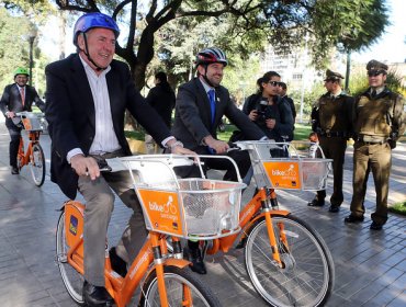 Ñuñoa puso en movimiento su moderno sistema de bicicletas públicas