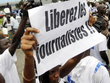 EE.UU. pide liberación de periodistas encarcelados "injustamente" en el mundo