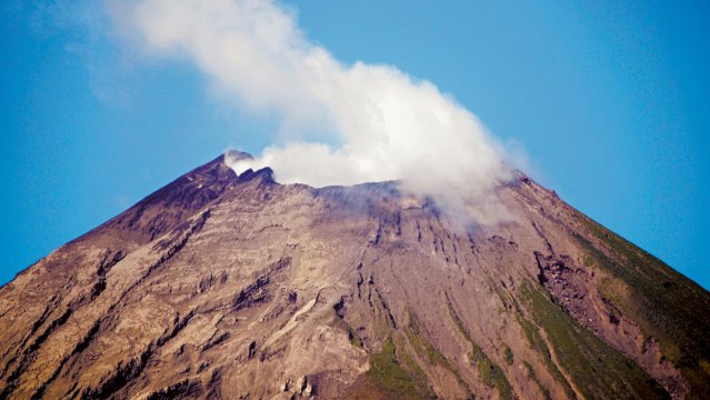 Nicaragua reporta más de 60 pequeñas explosiones en el volcán Concepción