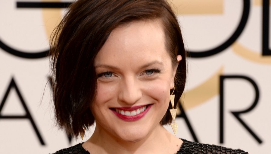 Video: El impresionante cambio de Elizabeth Moss luego de pasar por Photoshop