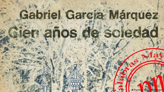 Policía recupera libro de primera edición de "Cien años de soledad"