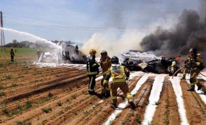 Un avión militar se estrella en las proximidades del aeropuerto de Sevilla