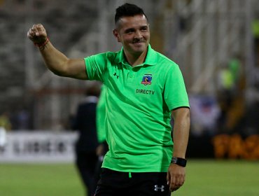 Héctor Tapia renovaría el lunes en la banca de Colo Colo