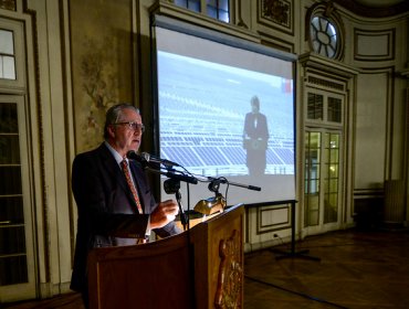 Ministro de Energía asiste a inauguración de planta “María Elena”