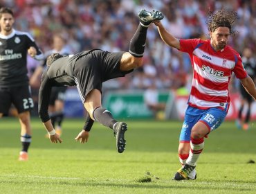 Granada gana con Iturra en cancha y sueña con mantener la categoría