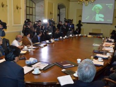 Bolivia anuncia estrategia alternativa si fracasa en La Haya