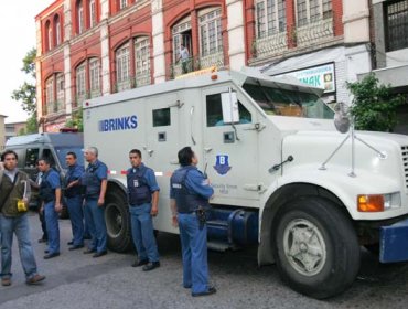 Trabajadores de Brinks se suman a Prosegur e inician este lunes su huelga legal