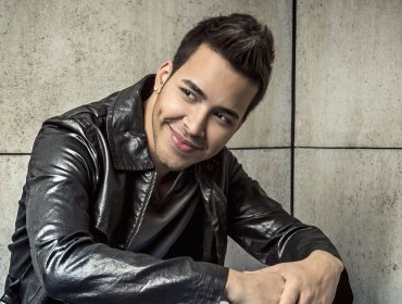 Estrella de la bachata sufre dura caída en presentación en Estados Unidos