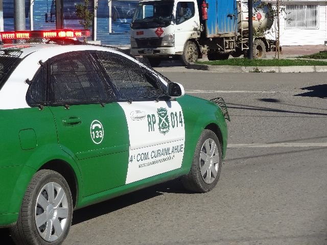 Acuchillan a conductor de taxi colectivo y le roban su vehículo en Quilpué