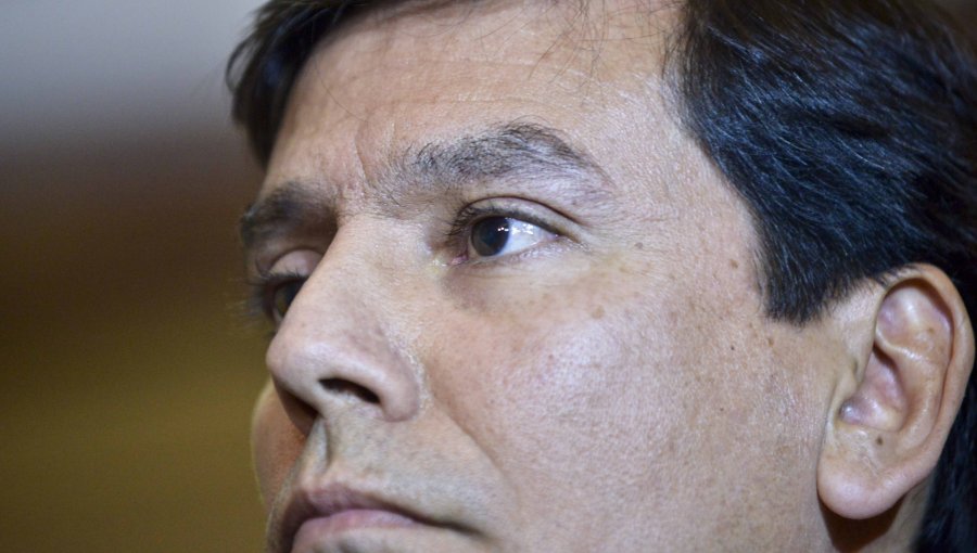 Alberto Arenas es el primer ministro de hacienda en ser destituido