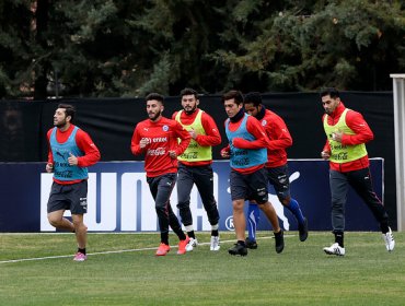 En la Roja no se hacen problemas por posible arribo tardío de compañeros