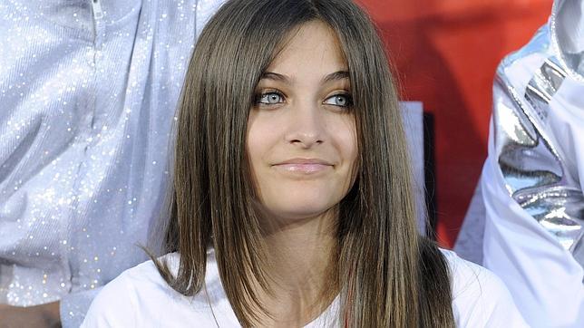 Hija de Michael Jackson regresa con provocativa imagen