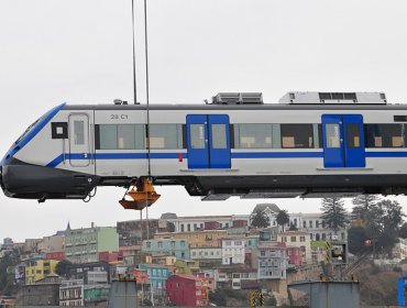 Metro de Valparaíso recibe los primeros trenes de su nueva flota