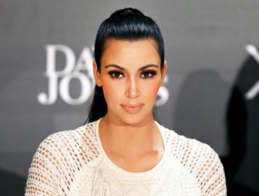 Kim Kardashian hace nueva sesión fotográfica desnuda