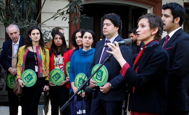 Alcaldía de Santiago da a conocer campaña de uso de bolsas biodegradables