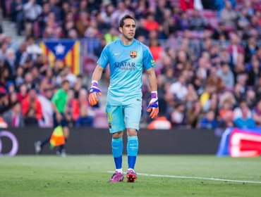 Claudio Bravo criticó a Colo Colo por felicitarlo en Twitter