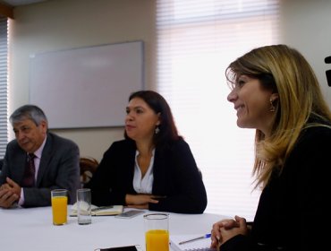 Nueva ministra del Trabajo se reunió con la CUT y la CPC